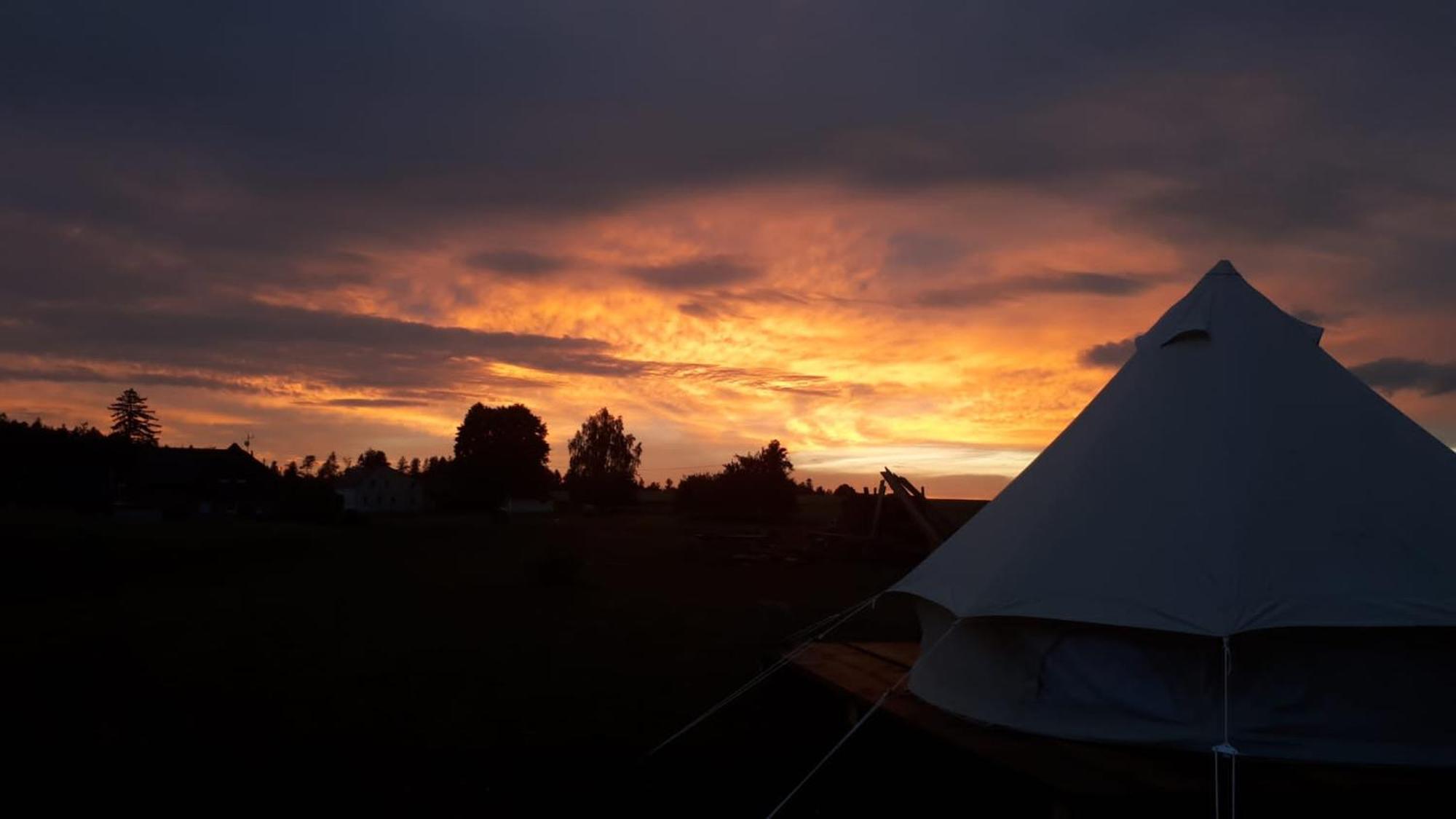 Autark Clamping Camp Otel Durrhennersdorf Dış mekan fotoğraf